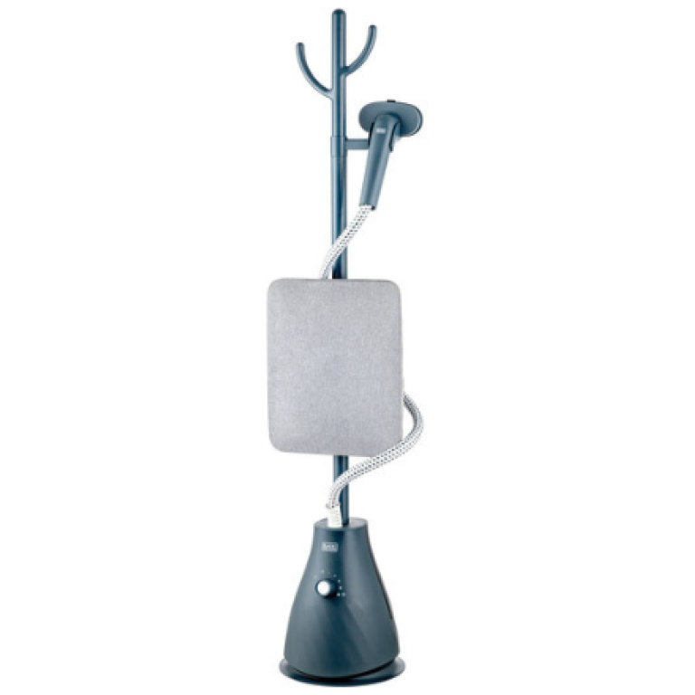 B+D-Garment-Steamer-GST1820